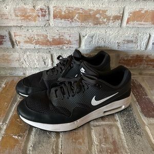 Men’s Nike Golf Shoes.